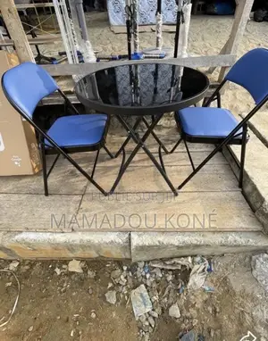 Tables Et Chaises Importés