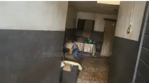 3chbre Villa dans Beraka Corporation, Yopougon à Vendre