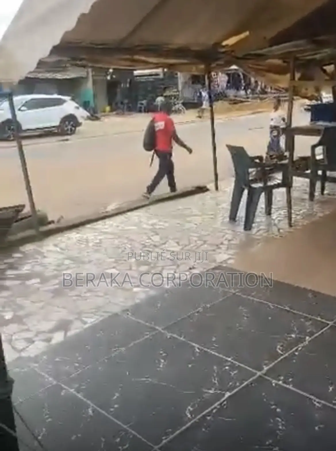 3chbre Villa dans Beraka Corporation, Yopougon à Vendre