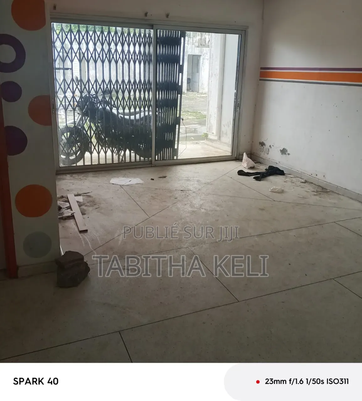 20chbre Duplex dans Francis Gweh, Cocody à Louer