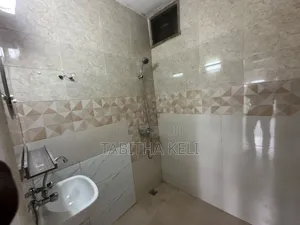 4chbre Appartement dans Francis Gweh, Cocody à Louer