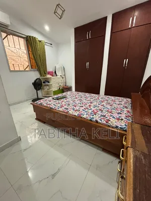 2chbre Villa dans Francis Gweh, Cocody à Louer