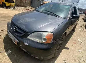 Peugeot 3008 2025 Gris