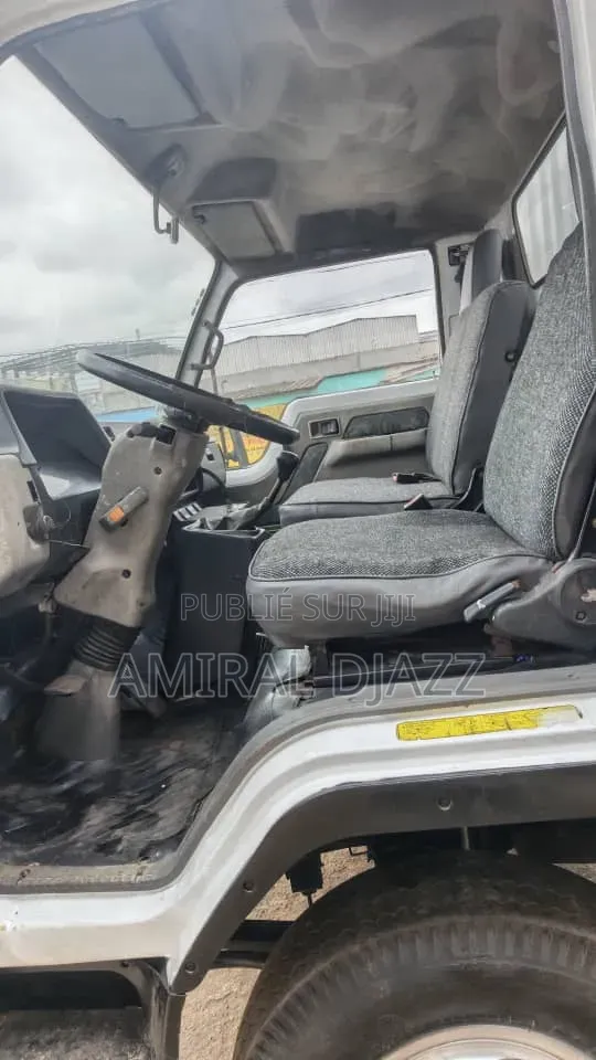 Camion Eicher – Très Très Propre