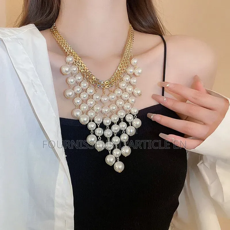 Collier Ras-De-Cou