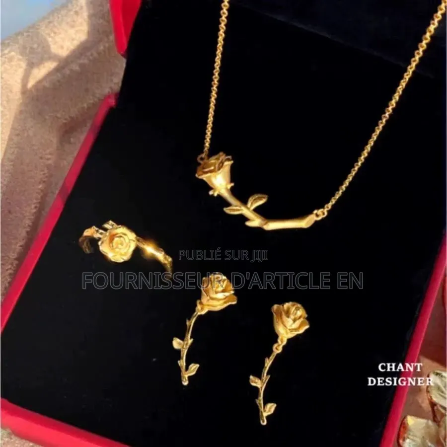 Ensemble Trois Pièces De Bijoux Tendance Pour Femmes