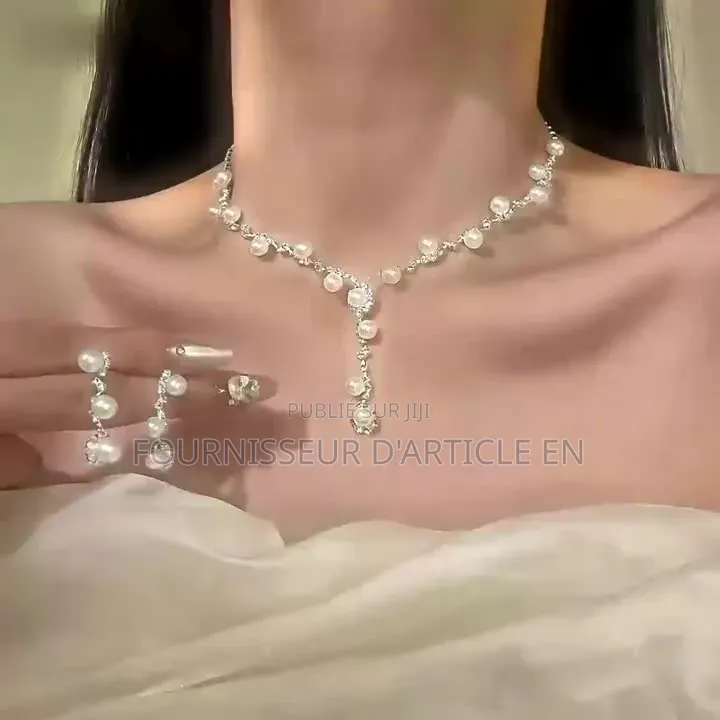 Nouvelle Collection 2026 — Collier en Y Style French