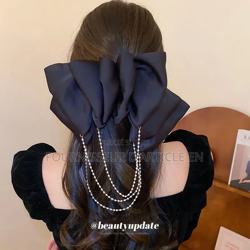 Pince À Cheveux À Ressort — Très Grand Nœud Papillon en Tulle