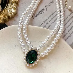 Ensemble Collier Et Boucles d'Oreilles