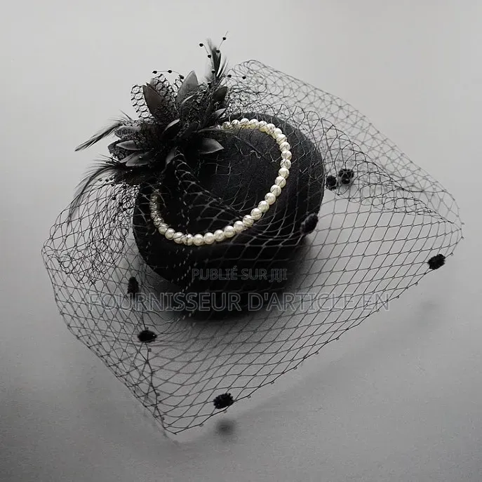 Petit Chapeau / Fascinator Féminin