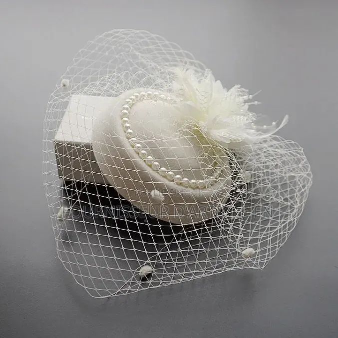 Petit Chapeau / Fascinator Féminin