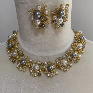 Parure De Perles ,Collier + Boucles D'oreilles, Finition Haut De Gamme