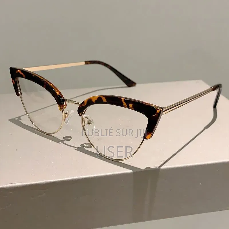 Monture De Lunettes Rétro Œil-De-Chat en Métal