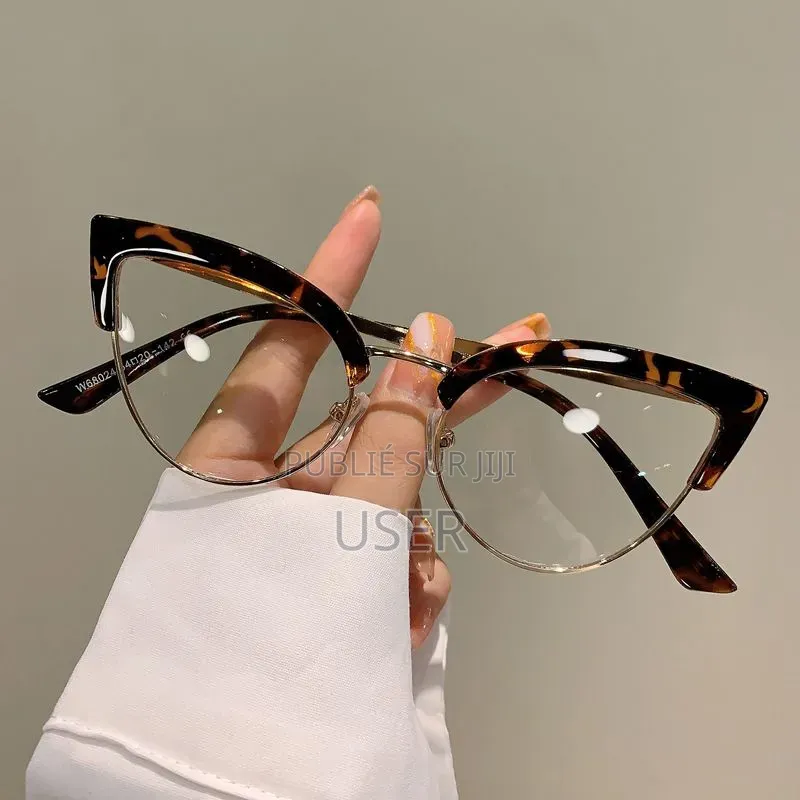 Monture De Lunettes Rétro Œil-De-Chat en Métal