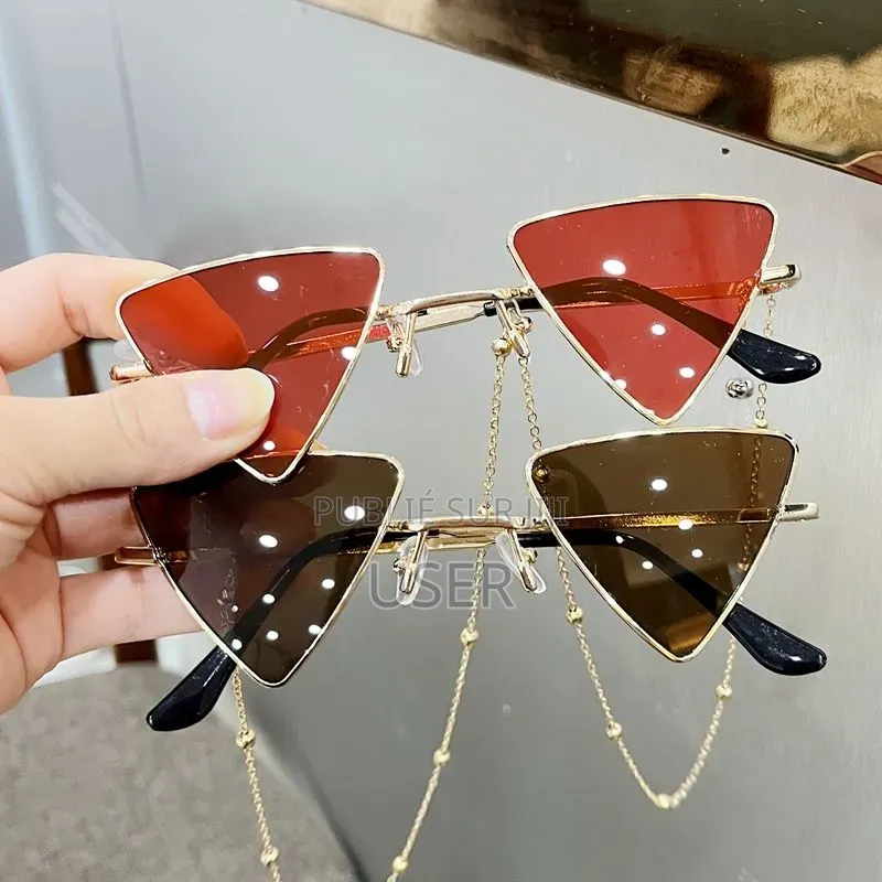 Lunettes De Soleil – Modèle Rétro Rouge