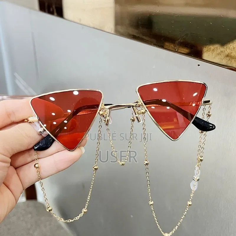 Lunettes De Soleil – Modèle Rétro Rouge