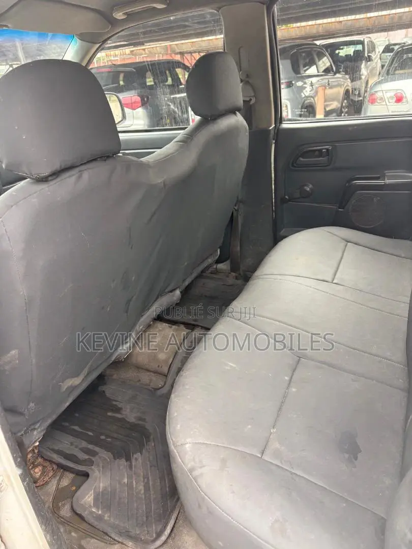 Isuzu D-MAX 2012 Blanc
