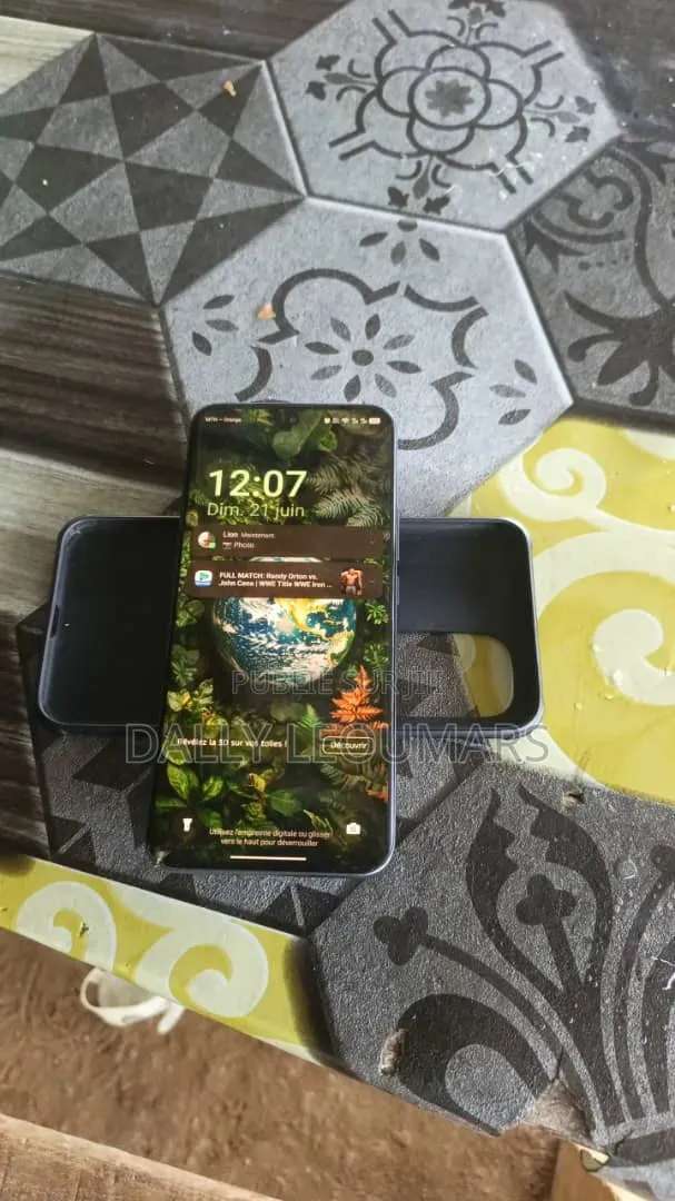 Nouveau Tecno Spark 40 Pro+ 128 GB Noir