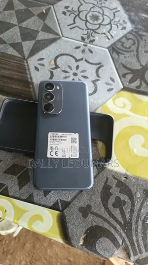 Nouveau Tecno Spark 40 Pro+ 128 GB Noir
