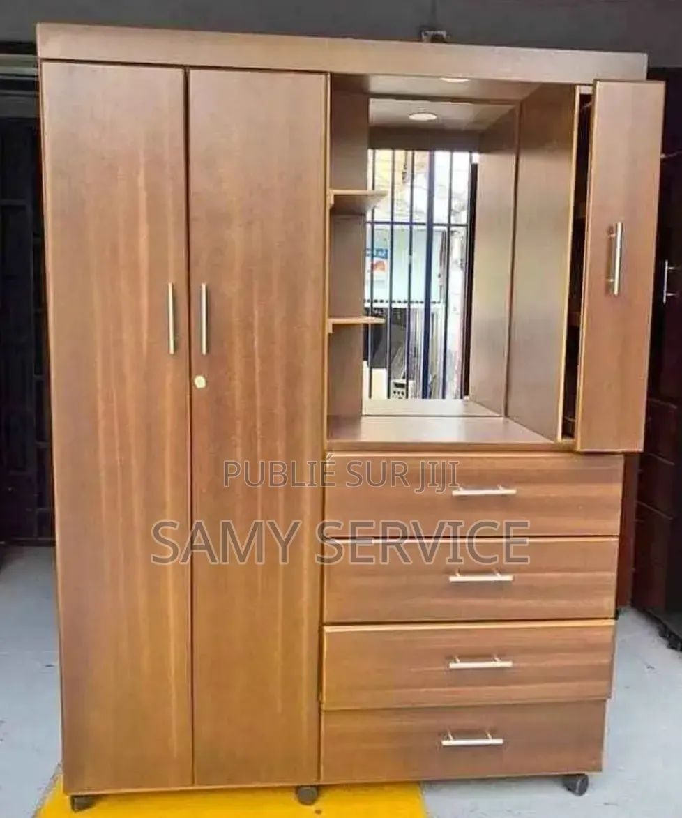 Armoire De Rangement