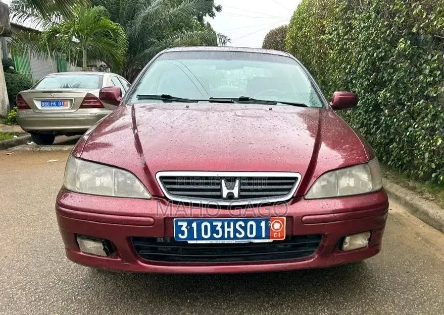 Honda Accord 2002 Rouge