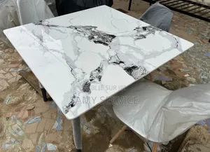 Table À Manger