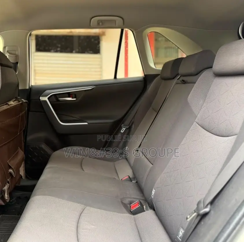 Toyota RAV4 LE AWD 2020 Blanc
