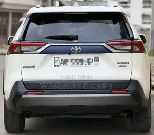 Toyota RAV4 LE AWD 2020 Blanc