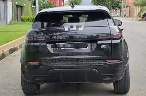 Nouveau Land Rover Range Rover Evoque 2023 Noir