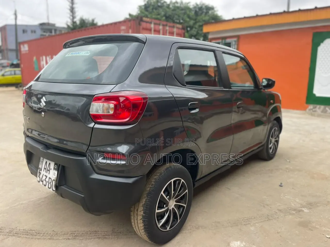 Suzuki S-Presso 2024 Gris