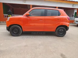 Suzuki S-Presso 2023 Orange