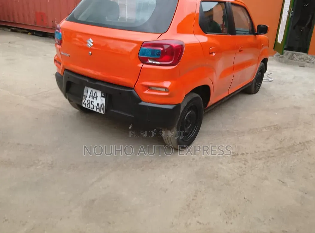 Suzuki S-Presso 2023 Orange