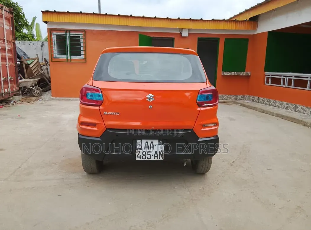 Suzuki S-Presso 2023 Orange