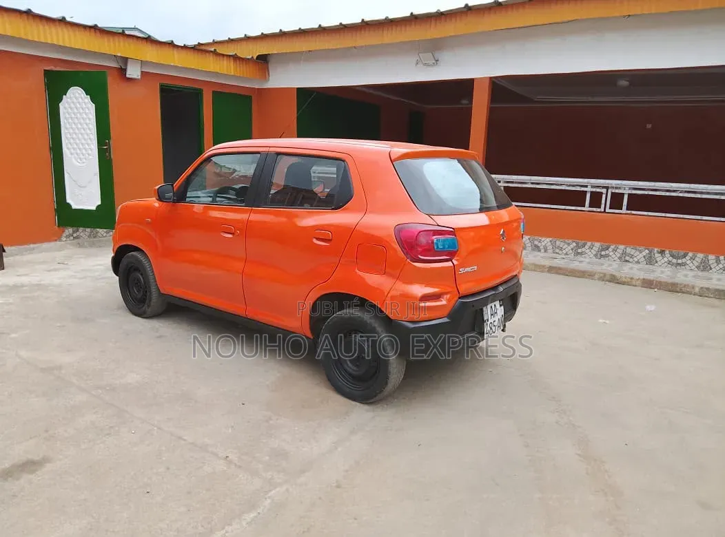 Suzuki S-Presso 2023 Orange