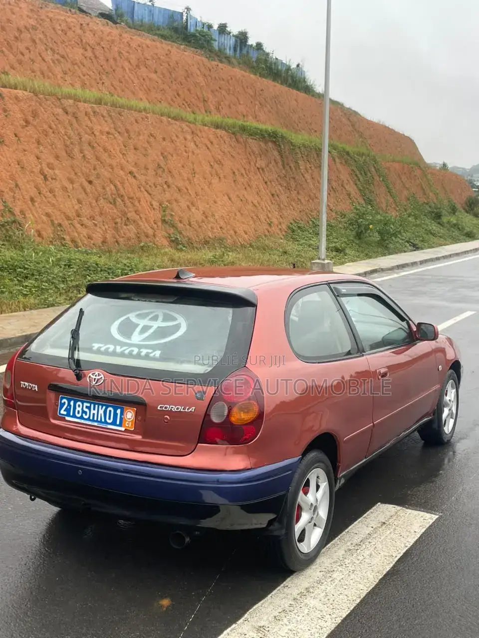 Toyota Corolla 2002 Orange