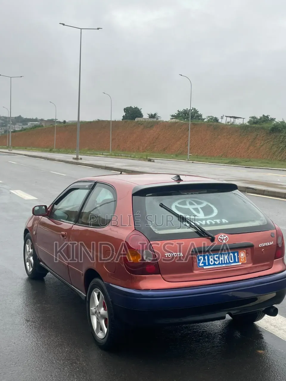 Toyota Corolla 2002 Orange