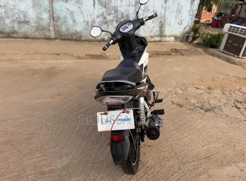 Nouveau KTM Duke 125 2025 Autre