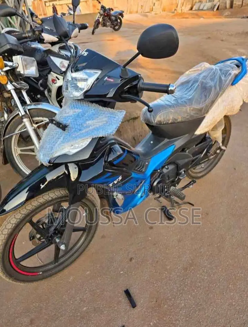 Nouveau TVS Apache 180 RTR 2025 Autre