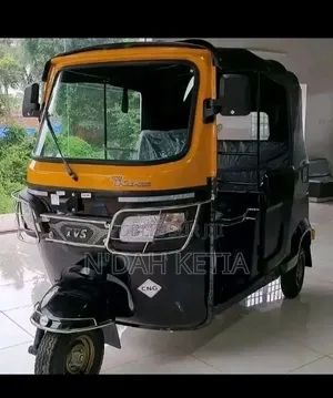 Nouveau TVS Apache 180 RTR 2024 Noir