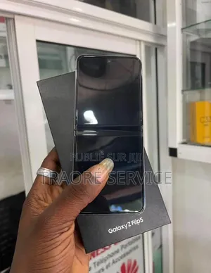 Nouveau Samsung Galaxy Z Flip5 512 GB Autre