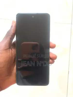 Tecno Pop 8 64 GB Jaune