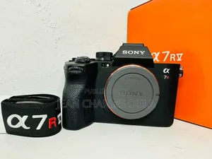 Sony Alpha A7 RV Boitier NU