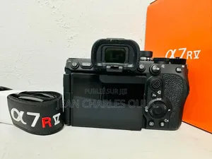 Sony Alpha A7 RV Boitier NU