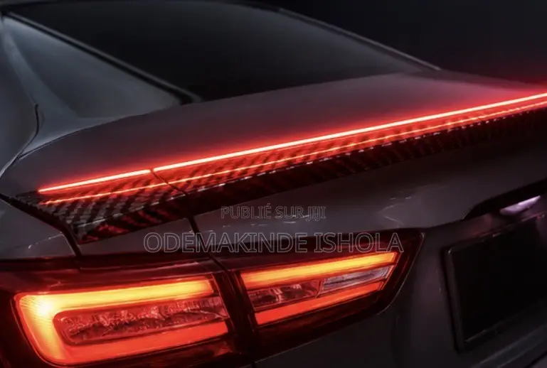 Bande Lumineuse Arrière De Voiture