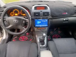 Toyota Avensis 2003 Gris