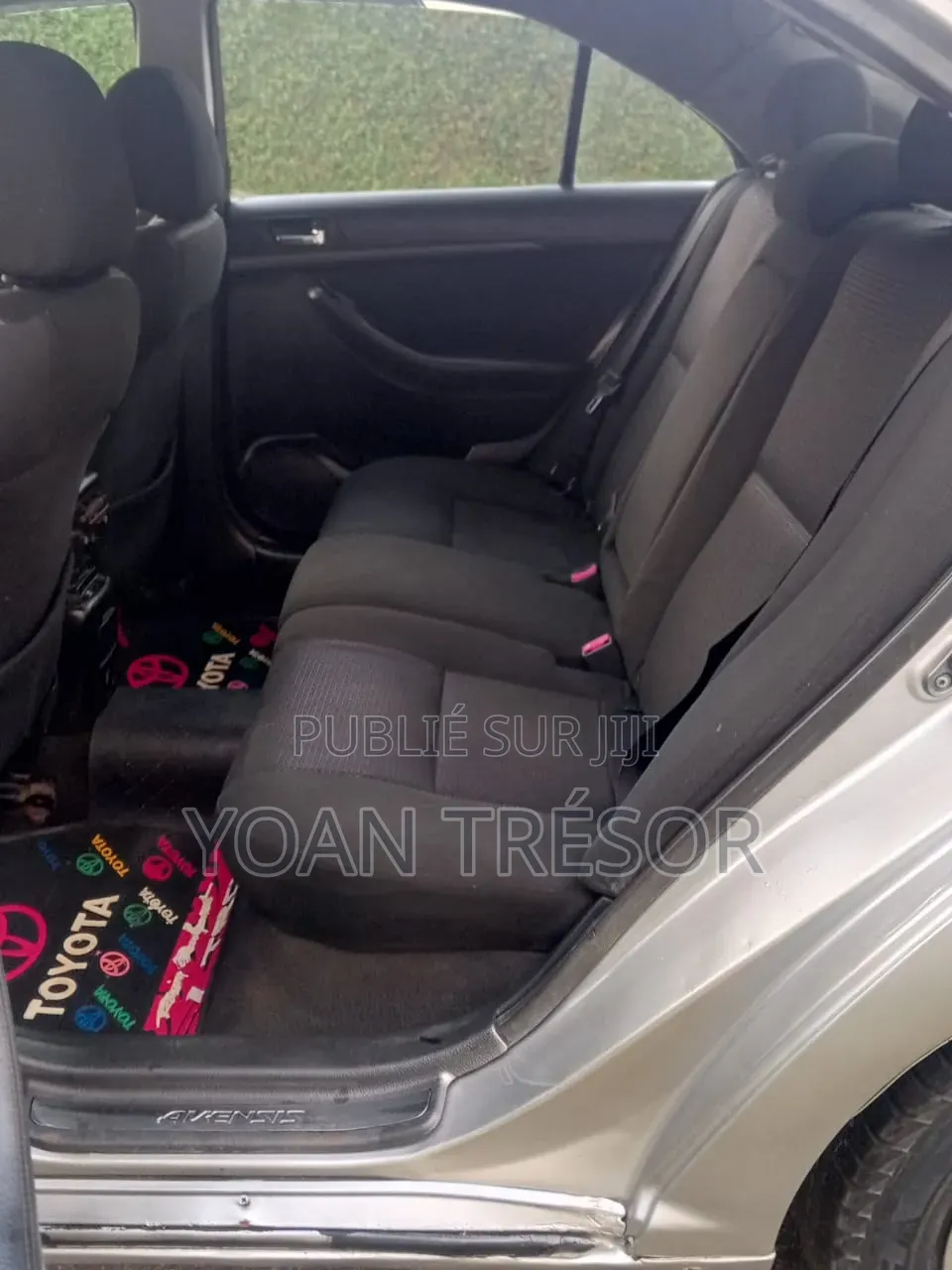 Toyota Avensis 2003 Gris