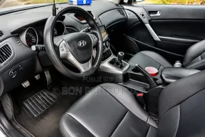 Hyundai Genesis 2010 Blanc