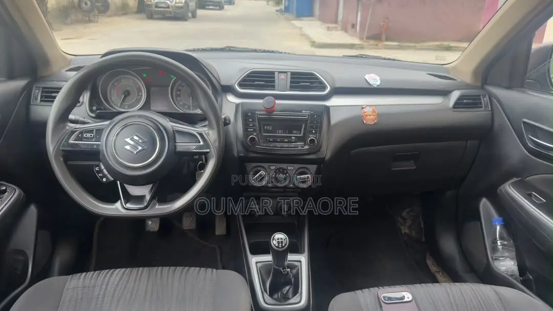 Suzuki Dzire 2024 Marron