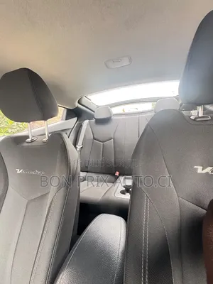Hyundai Veloster Turbo 2016 Orange