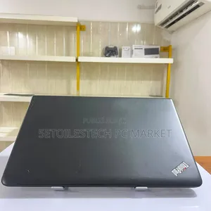 Nouveau Lenovo ThinkPad Edge E555 8GB Intel Core i7 SSD 256GB
